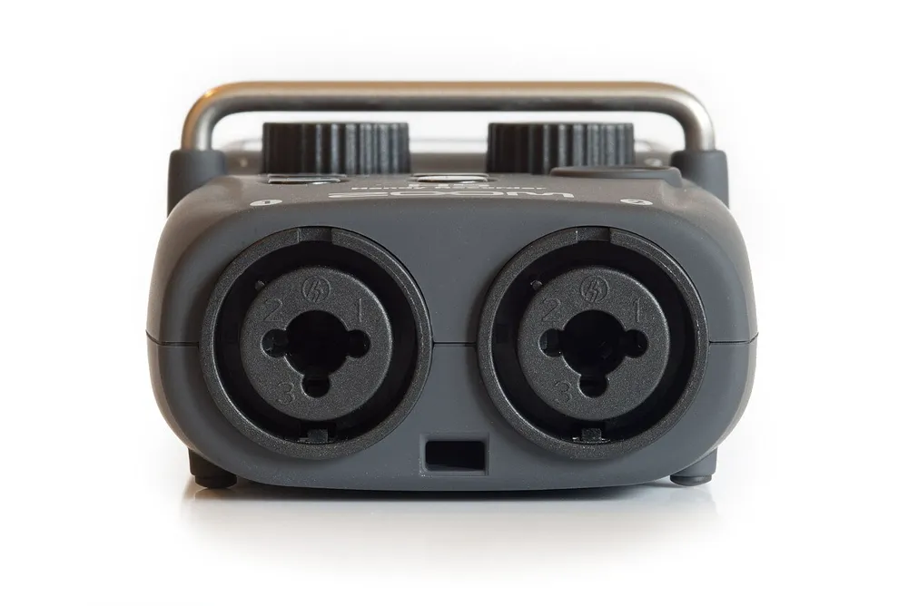 XLR
